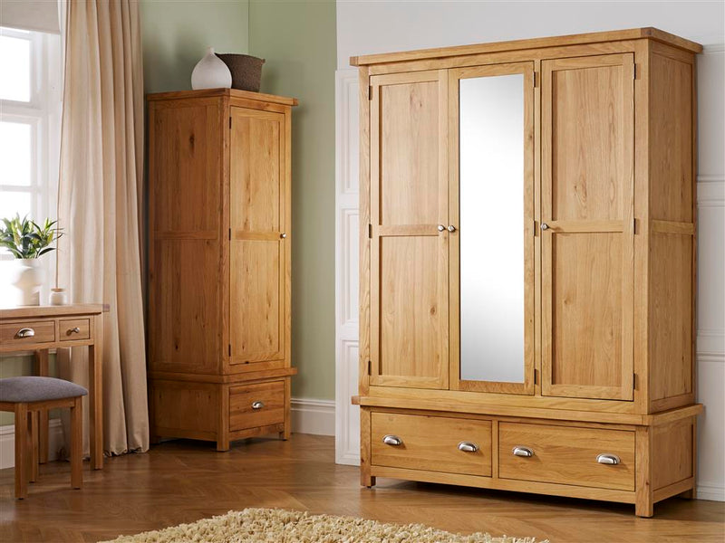 Woburn Chunky Solid Oak Bedroom Furniture Range