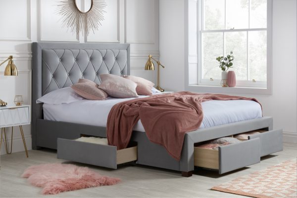 NEW Striking Diamond Tufted Headboard Bedframe available in 4FT6 5FT 6FT