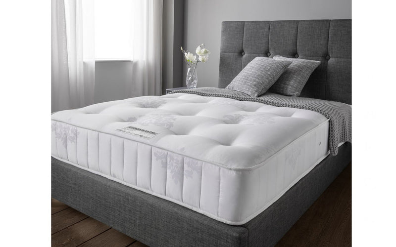Luxurious Pocket Sprung Unit With Memory Foam Layer Tufted Mattress